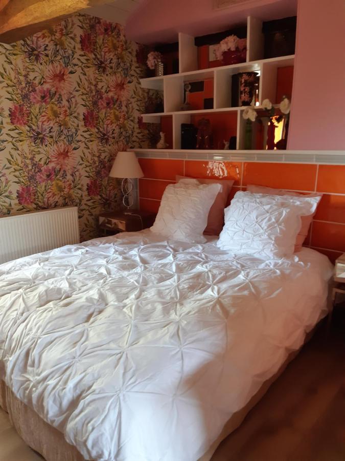 Chambre Familiale Avec Piscine Chauffee Et Jacuzzi Bernadets-Debat Exterior photo
